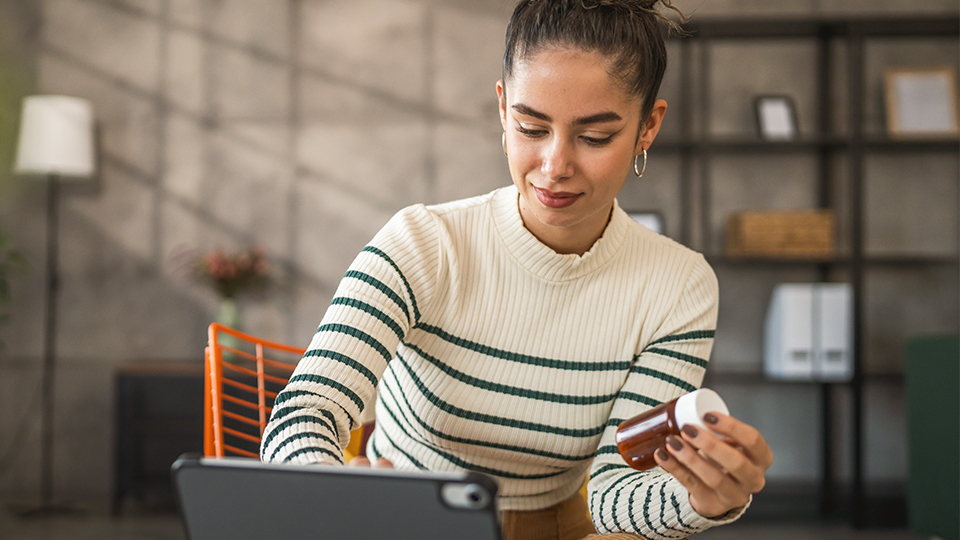 woman ordering prescription