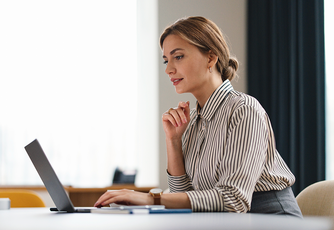 woman on laptop