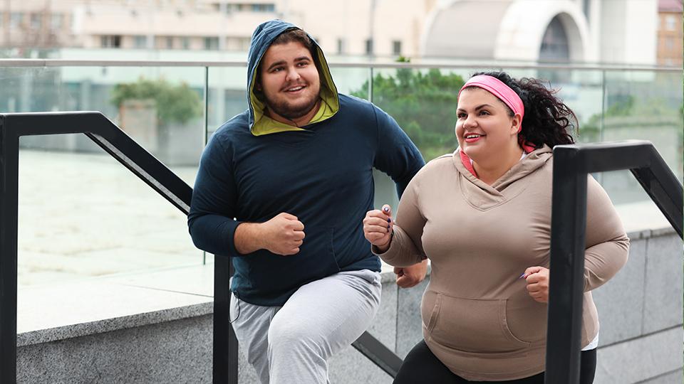 couple working out