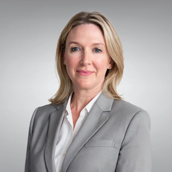 Maggie Williams headshot