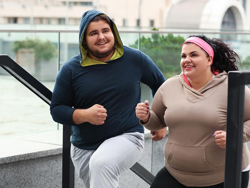 couple working out